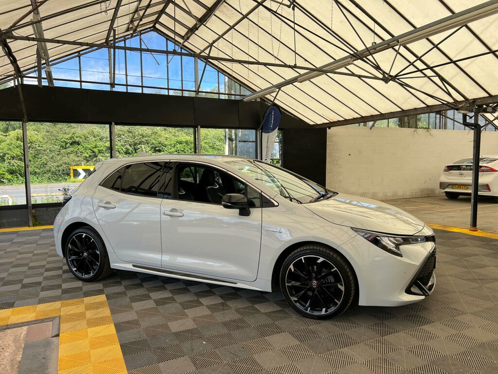 Toyota Corolla Corolla Gr Sport Hev Cvt Grey