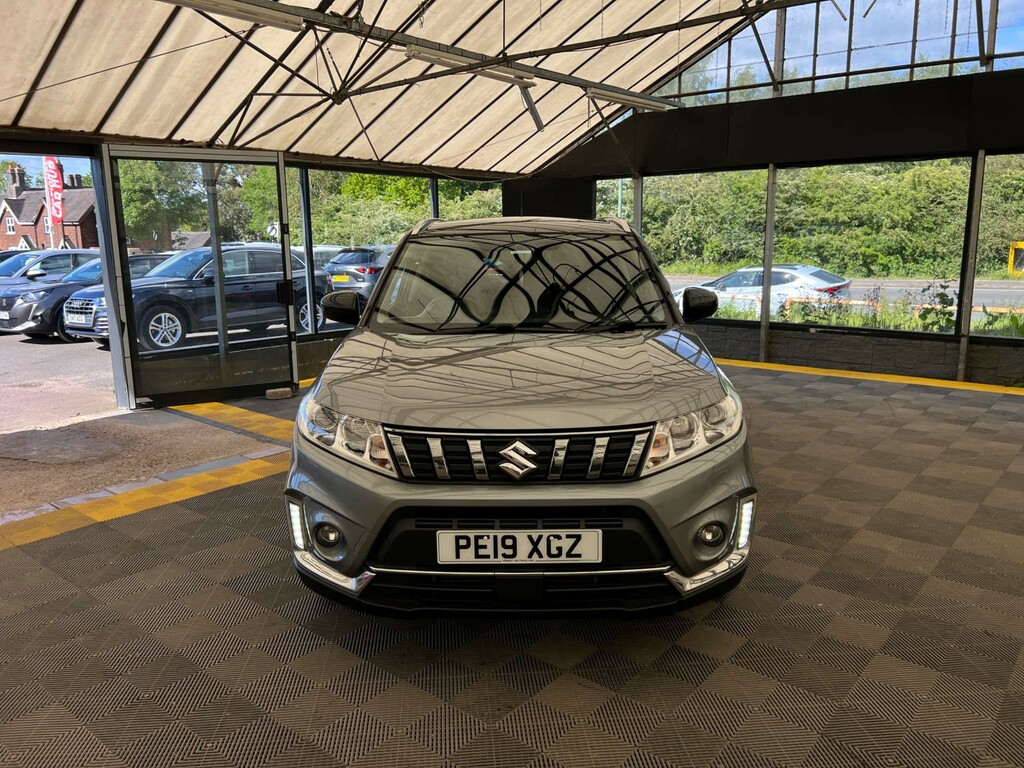Suzuki Vitara Suv PE19XGZ Grey #2