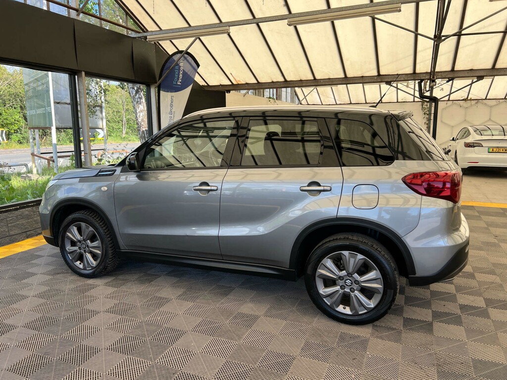 Suzuki Vitara Suv PE19XGZ Grey #4