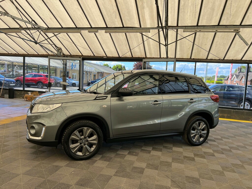 Suzuki Vitara Suv PE19XGZ Grey #3