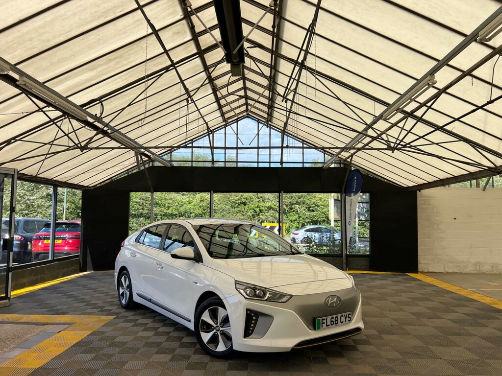 Hyundai Ioniq Hatchback White