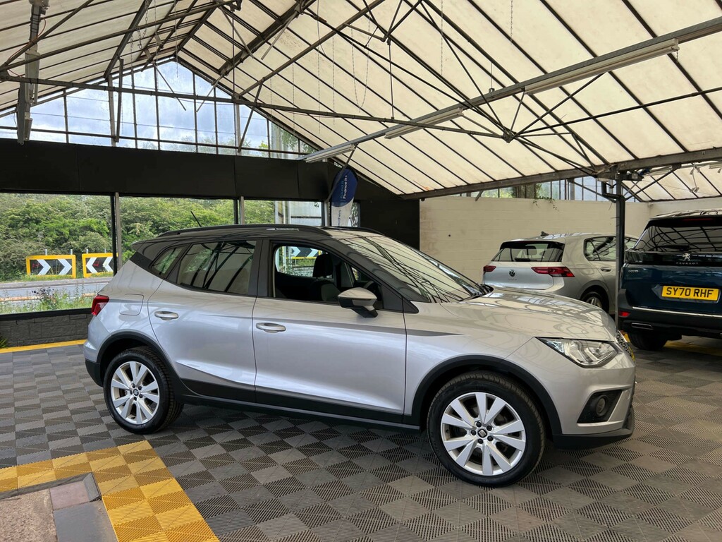 Seat Arona Tdi Se Technology Lux SE68XJH Silver #2
