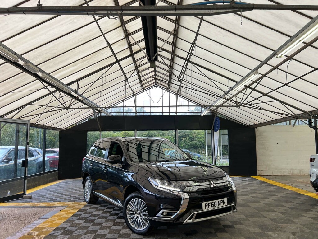 Mitsubishi Outlander Suv Black