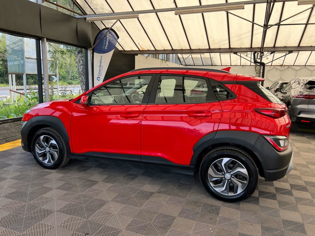Hyundai Kona Suv DY23PYV Red #5
