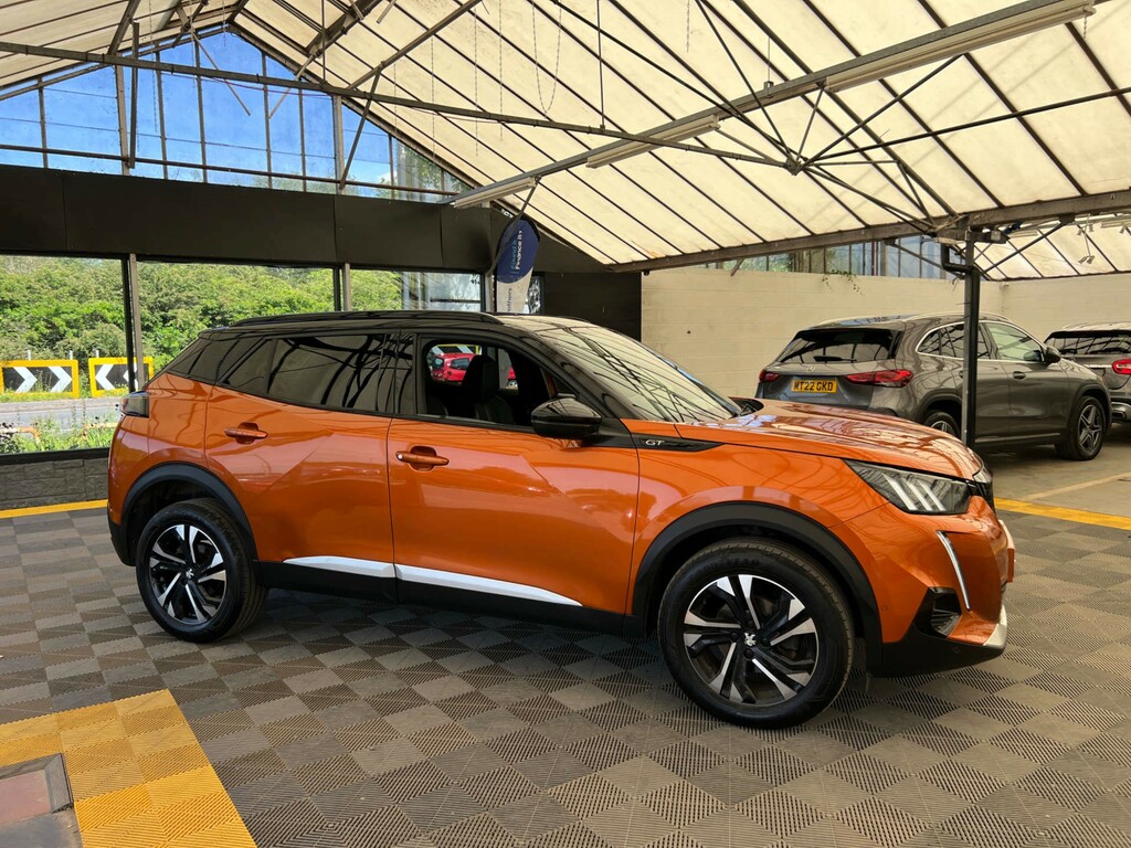 Peugeot 2008 Suv Orange