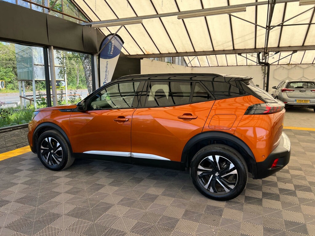 Peugeot 2008 Suv PE71UVX Orange #4