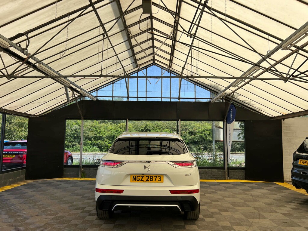 DS DS 7 Crossback Suv White #6