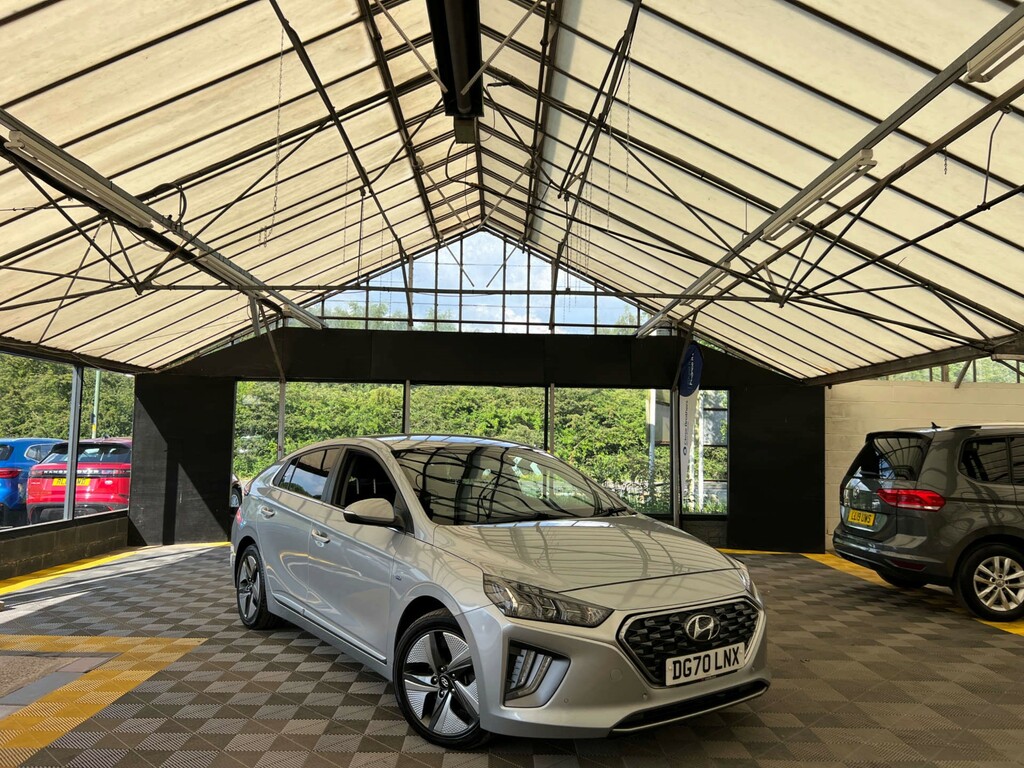 Hyundai Ioniq Hatchback Silver
