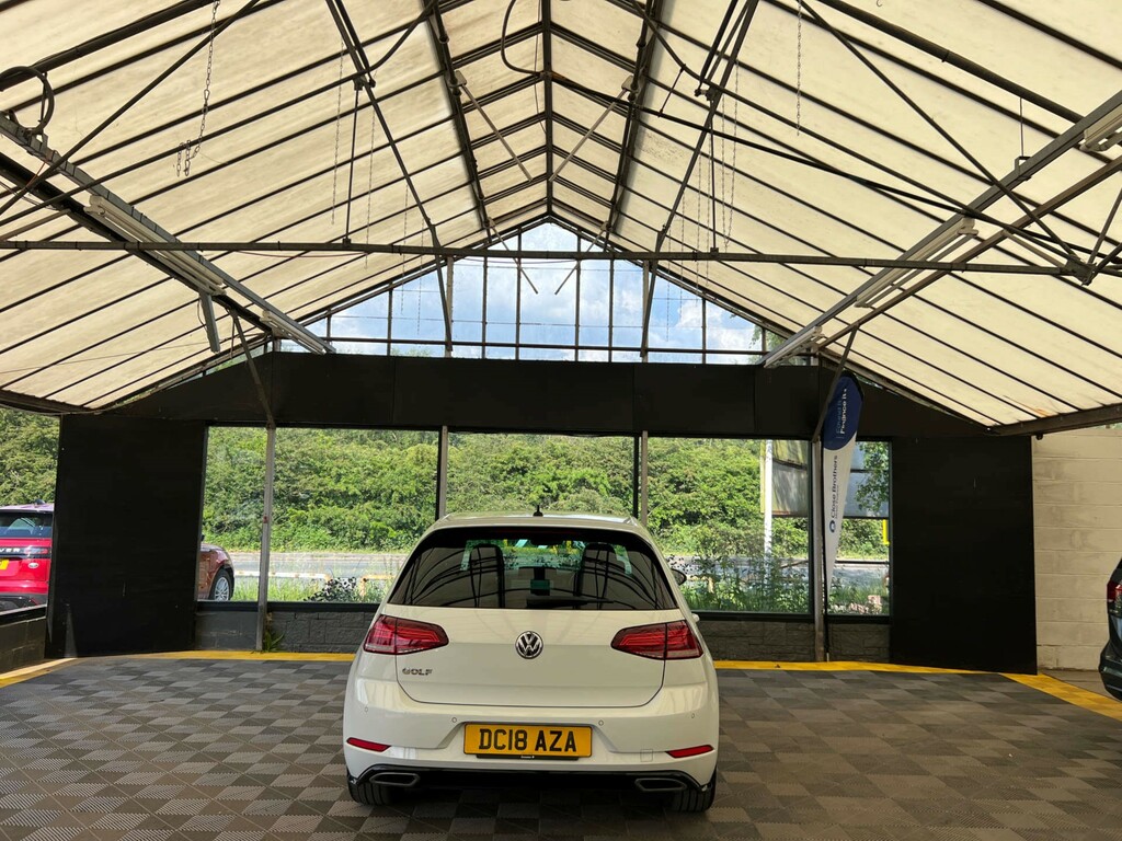 Volkswagen Golf Golf R-line Tdi Bluemotion Technology DC18AZA White #6