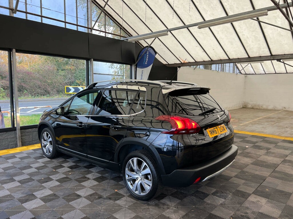 Peugeot 2008 Suv MM67ZGW Black #4