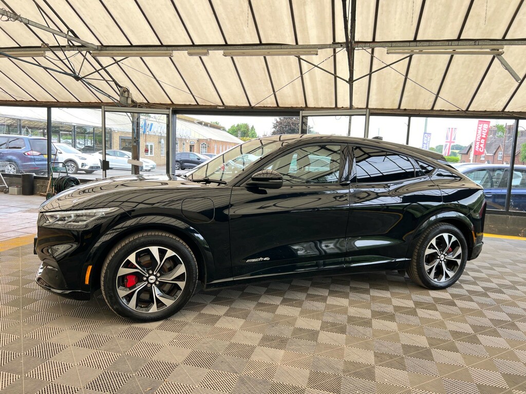 Ford Mustang Suv Black #4