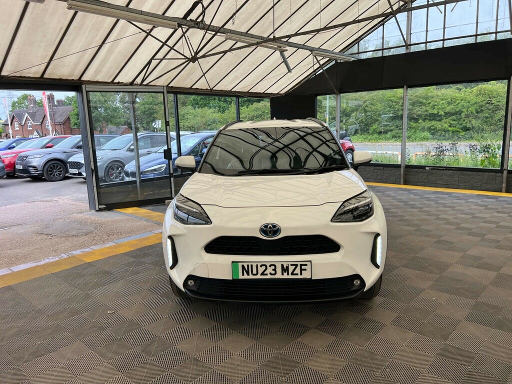 Toyota Yaris Cross Suv NU23MZF White #3
