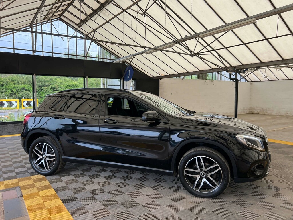 Mercedes-Benz GLA Class Suv Black