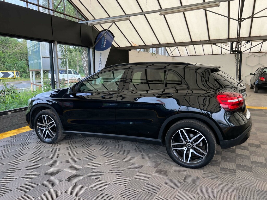 Mercedes-Benz GLA Class Suv NK19UKS Black #4