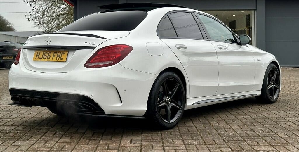 Mercedes-Benz C Class 3.0 C43 V6 Amg 201666 White #2