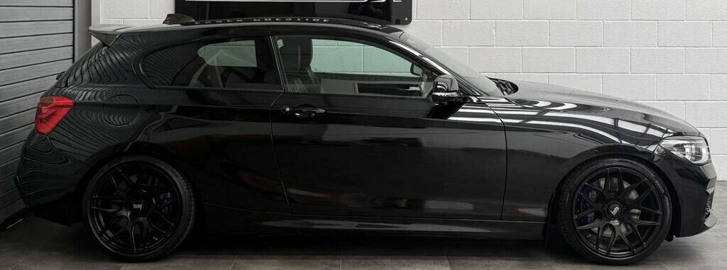 BMW 1 Series 3.0 M140i 3-Door 201767 R18TYY Black #4