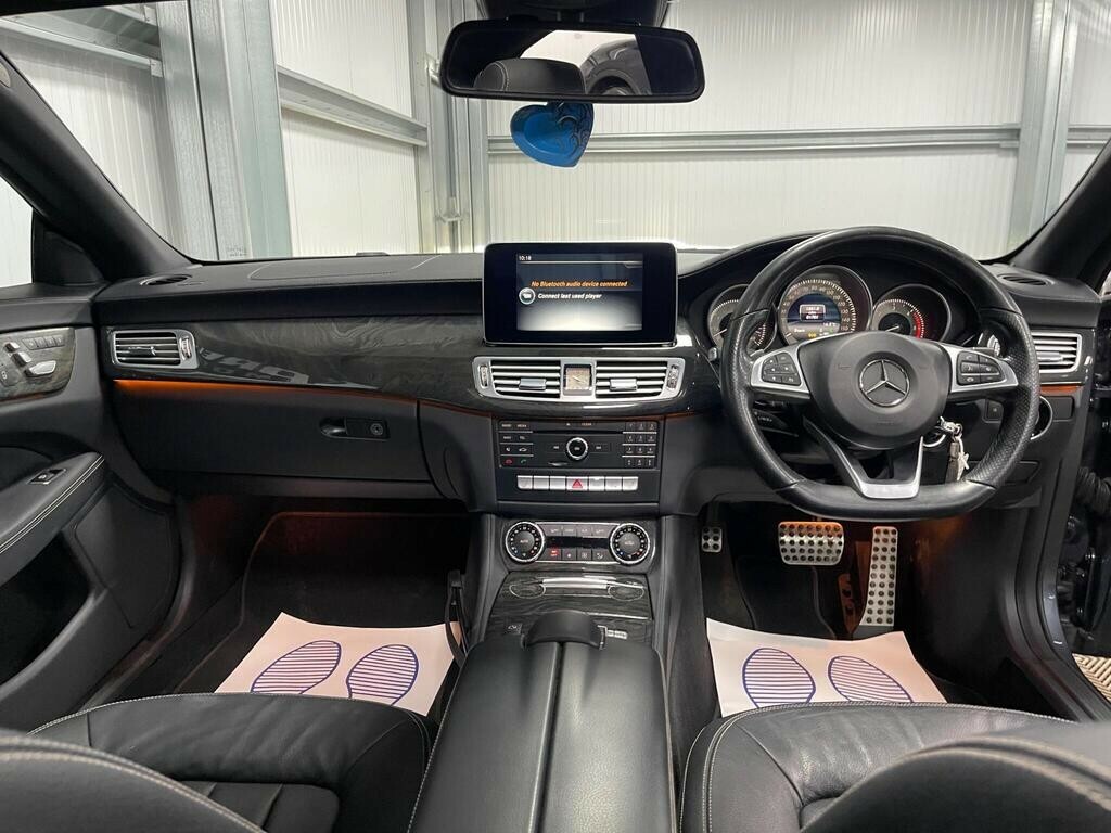 Mercedes-Benz CLS Cls220 D Amg Line Black #10