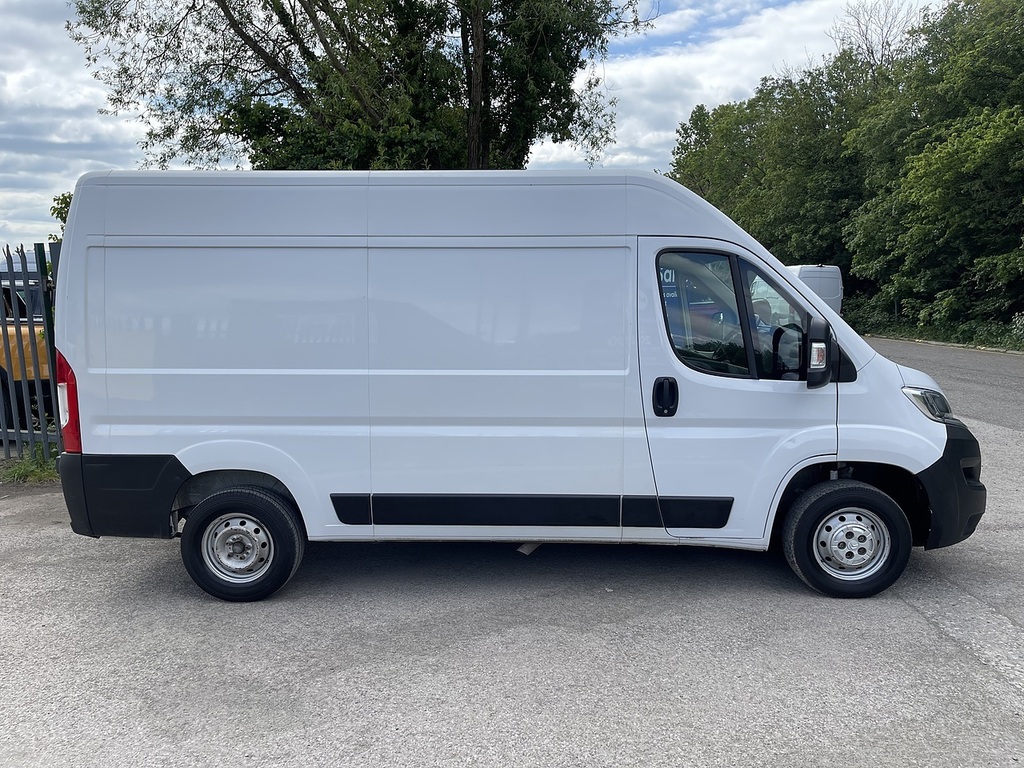 Citroen Relay 2.2 Bluehdi 35 Enterprise L2 High Roof Euro 6 Ss WD72GZV White #4