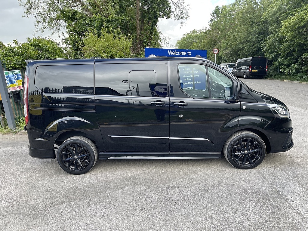 Ford Transit Custom 2.0 300 Ecoblue Limited Crew Van L1 H1 Euro 6 YR22HXO Black #4