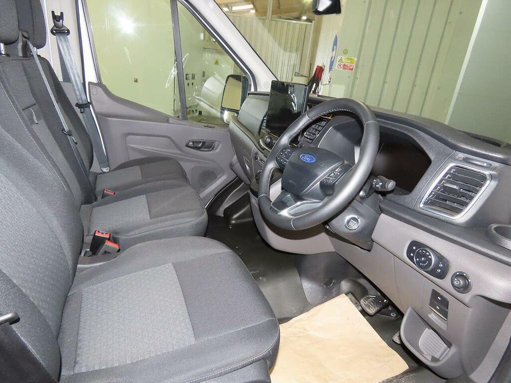 Ford Transit Custom E-transit Trend Panel Van AF74UHO White #4