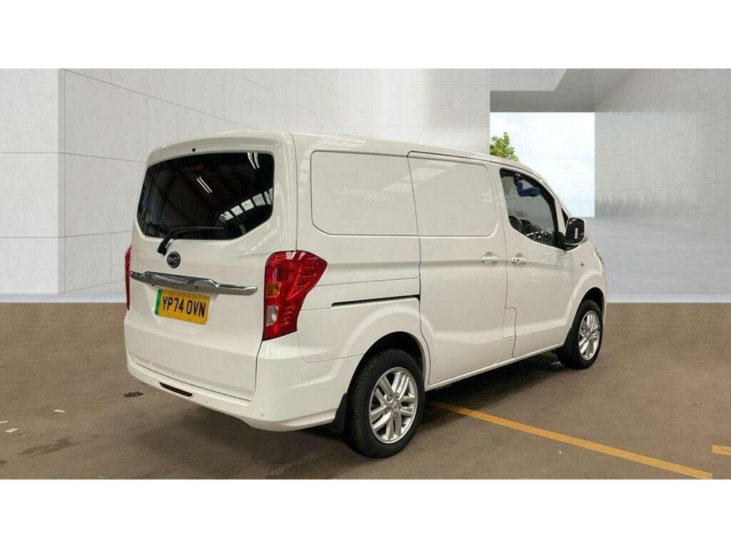 Byd  150Kw Comfort 60Kwh Silver #6