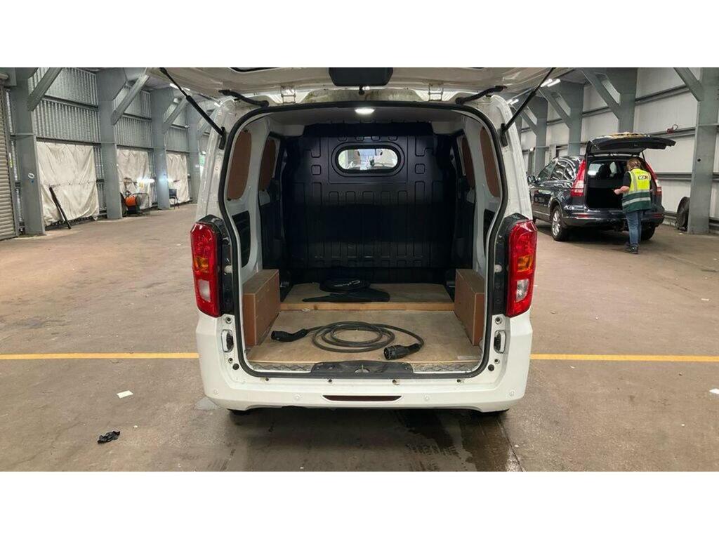 Byd  150Kw Comfort 60Kwh Silver #9