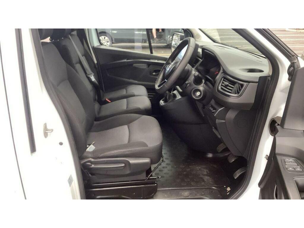 Renault Trafic 2.0 Dci Blue Ll30 Business Crew Van L2 H1 Euro 6 NA23LXF White #6