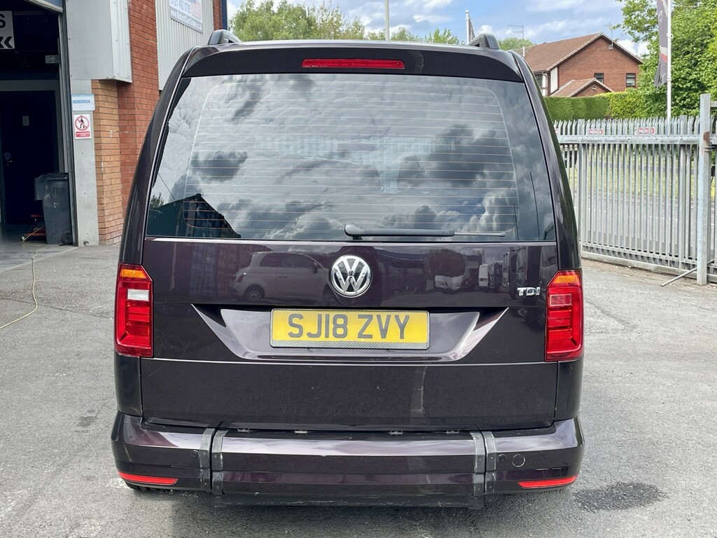 Volkswagen Caddy Maxi 2.0 Tdi C20 Maxi 2018 Purple #6
