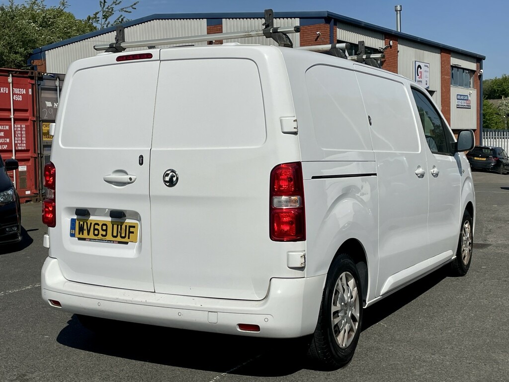 Vauxhall Vivaro 1.5 Turbo D 2700 Sportive 2019 WV69UUF White #6