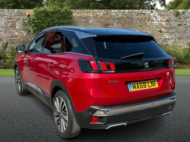 Peugeot 3008 1.5 Bluehdi Gt Line Premium Suv Eat Eur MA68LNF Red #4