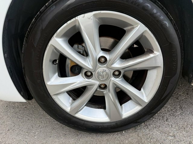 Vauxhall Corsa 1.2 Se Hatchback Euro 6 75 Ps CA70VZE White #6