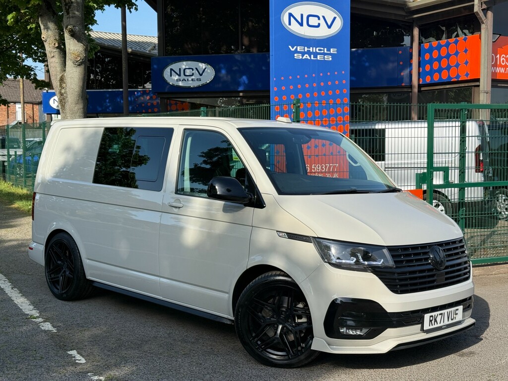 Volkswagen Transporter T32 Tdi Kombi Highline 150 Vw T6.1 Crew Van Grey