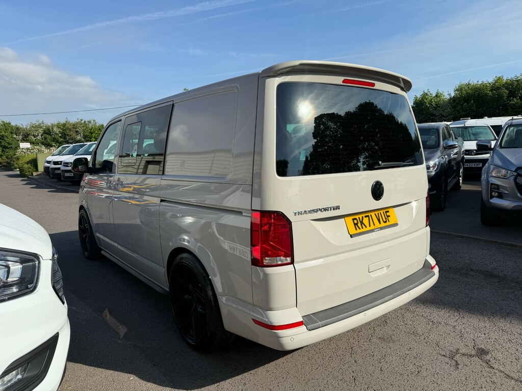 Volkswagen Transporter T32 Tdi Kombi Highline 150 Vw T6.1 Crew Van RK71VUF Grey #4