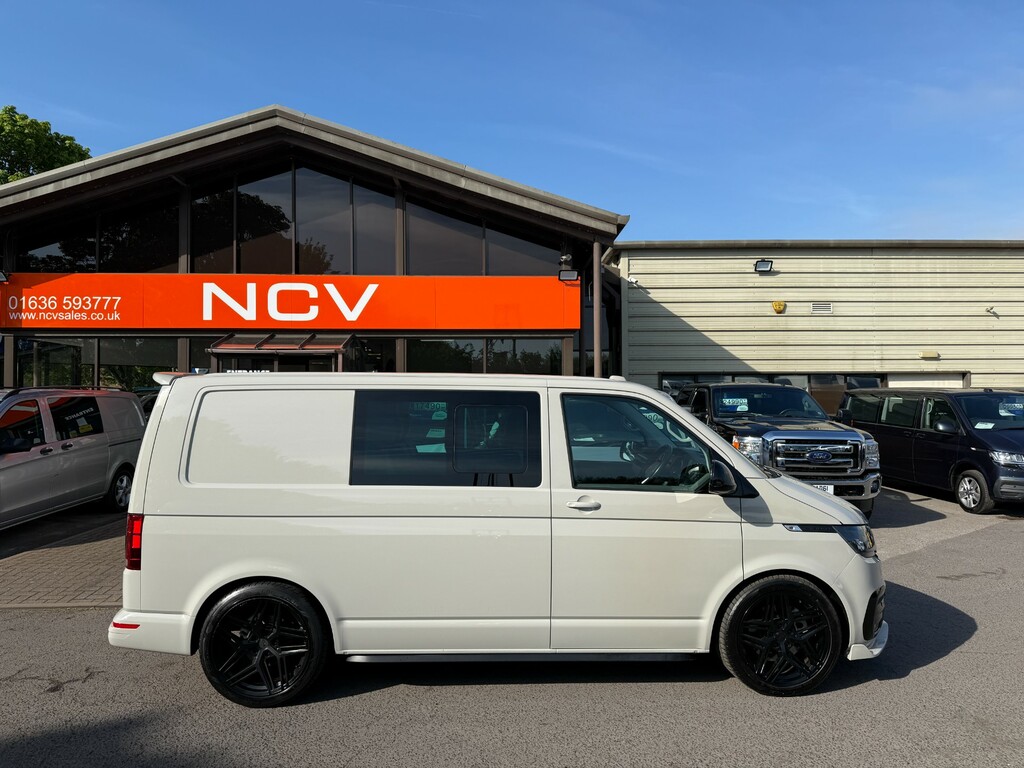 Volkswagen Transporter T32 Tdi Kombi Highline 150 Vw T6.1 Crew Van RK71VUF Grey #2