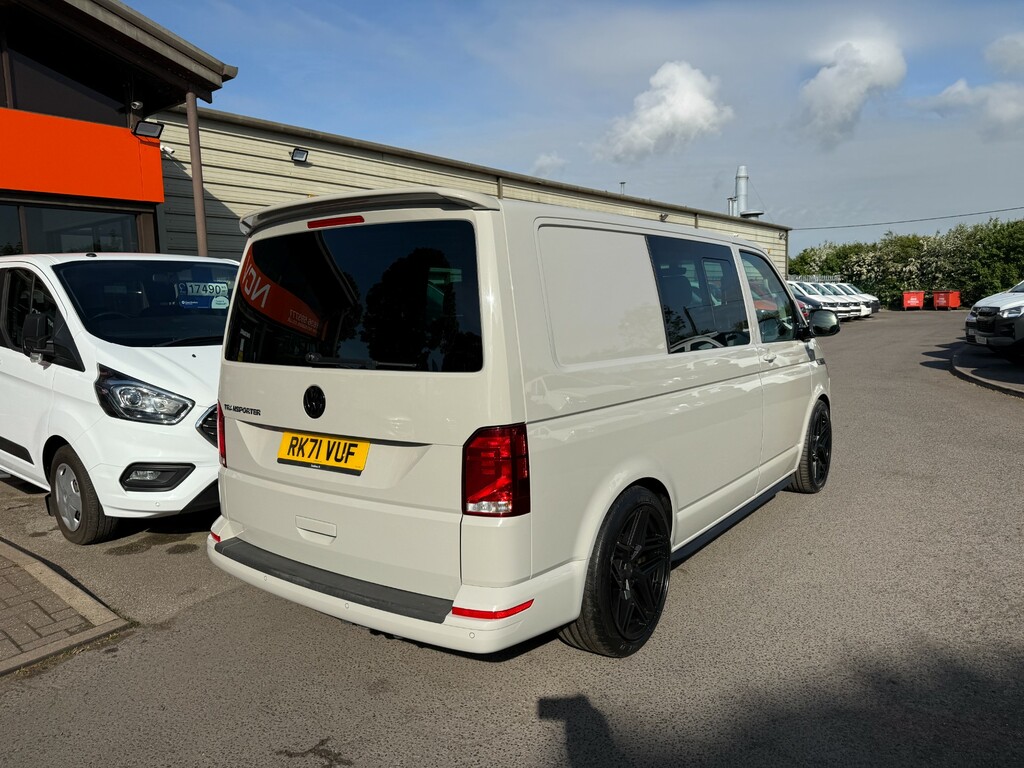 Volkswagen Transporter T32 Tdi Kombi Highline 150 Vw T6.1 Crew Van RK71VUF Grey #3