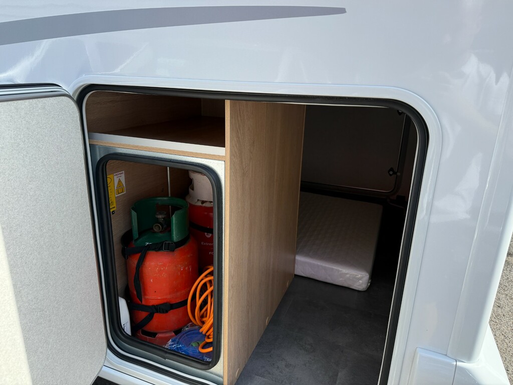 Citroen 100Kw E-series 50Kwh 2025 White #11