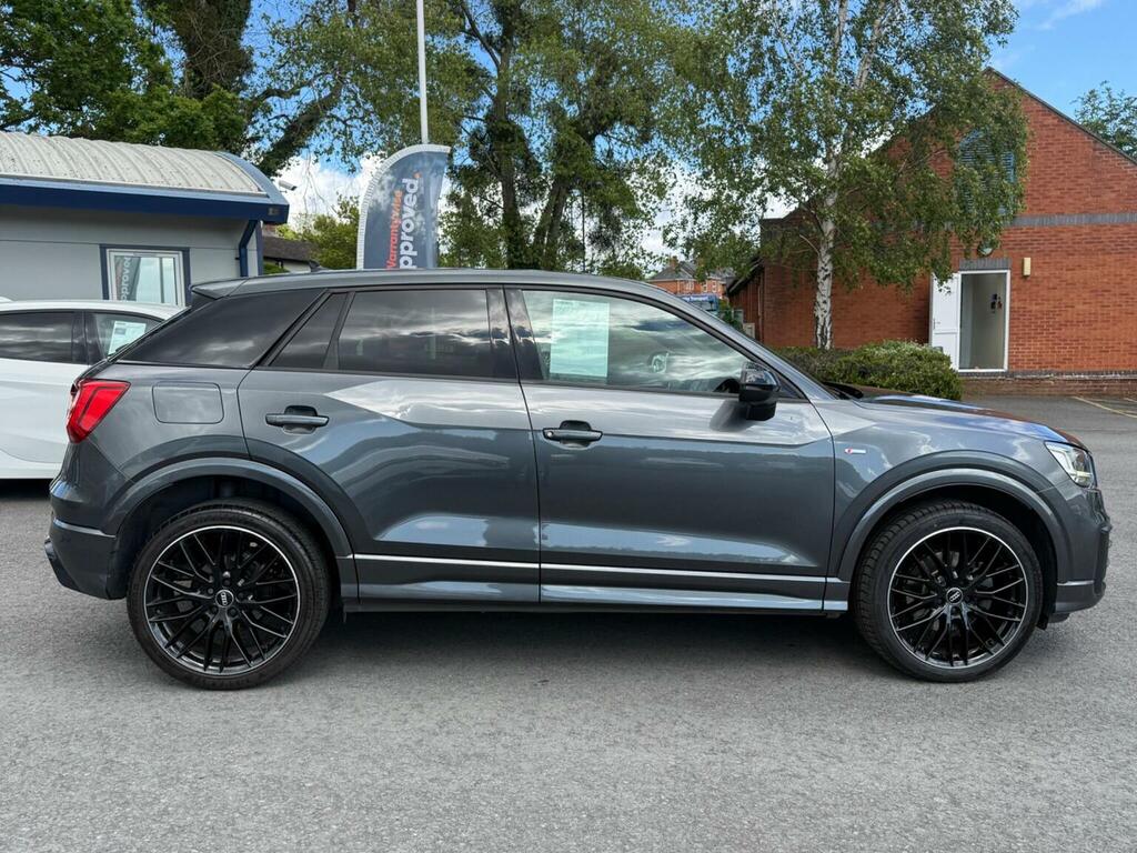 Audi Q2 1.0 Tfsi 30 Black Edition Euro 6 Ss DE70WJL Grey #5