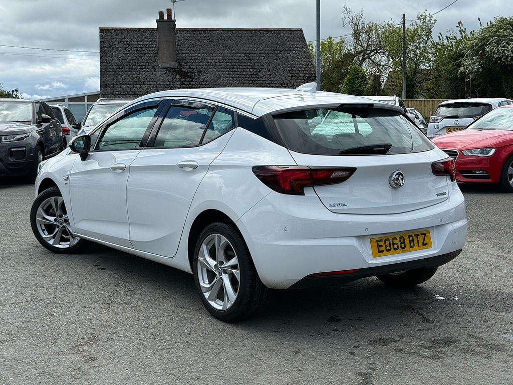 Vauxhall Astra I Turbo Sri Nav EO68BTZ White #5