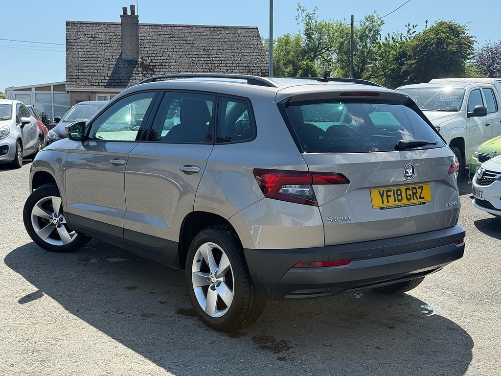 Skoda Karoq Tsi Se Beige #5