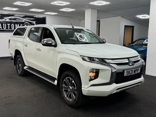 Mitsubishi L200 2021 2.2 Di-d Dc Trojan Pickup Double Cab Dies White #4