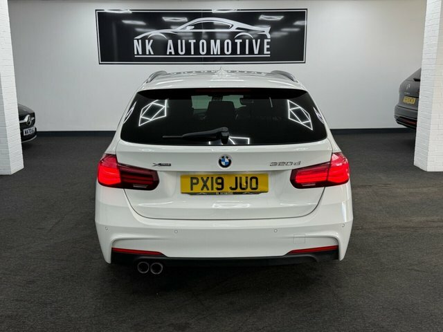 BMW 3 Series 2019 2.0 320D M Sport Shadow Edition Touring D PX19JUO White #5