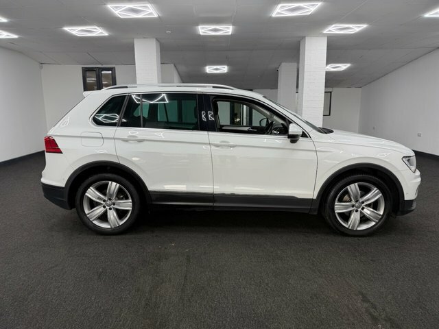 Volkswagen Tiguan 2020 1.5 Tsi Evo Match Suv Dsg Euro 6 White #3