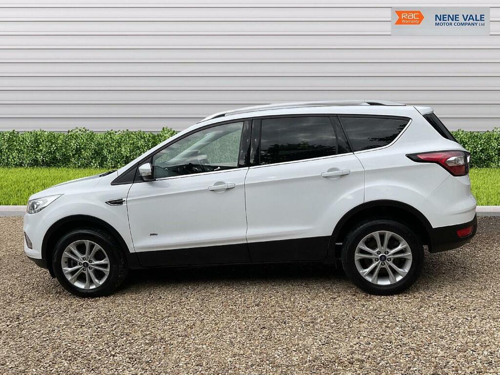 Ford Kuga Suv 2.0 Tdci Titanium Awd Euro 6 Ss 20181 WU18RYO White #4