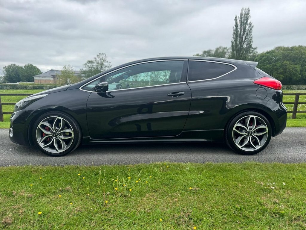 Kia Proceed 1.6L Gt Black #6