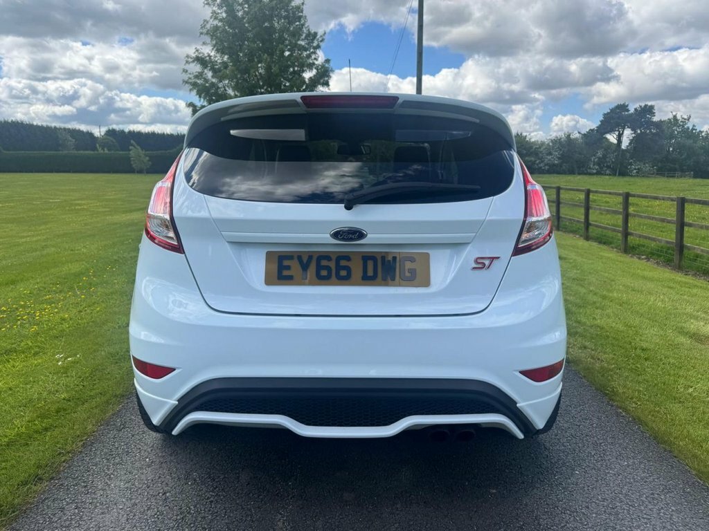 Ford Fiesta 1.6L St-3 EY66DWG White #4