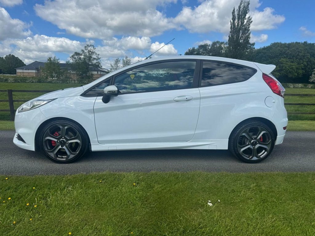 Ford Fiesta 1.6L St-3 EY66DWG White #6
