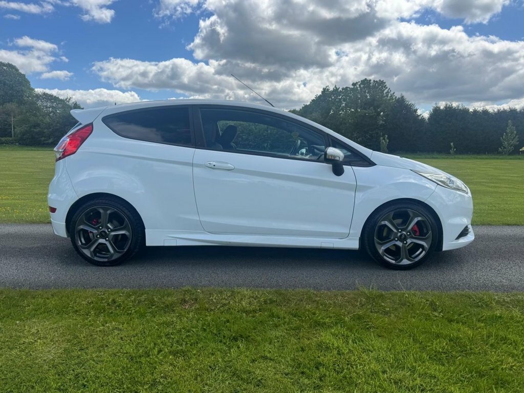 Ford Fiesta 1.6L St-3 EY66DWG White #2
