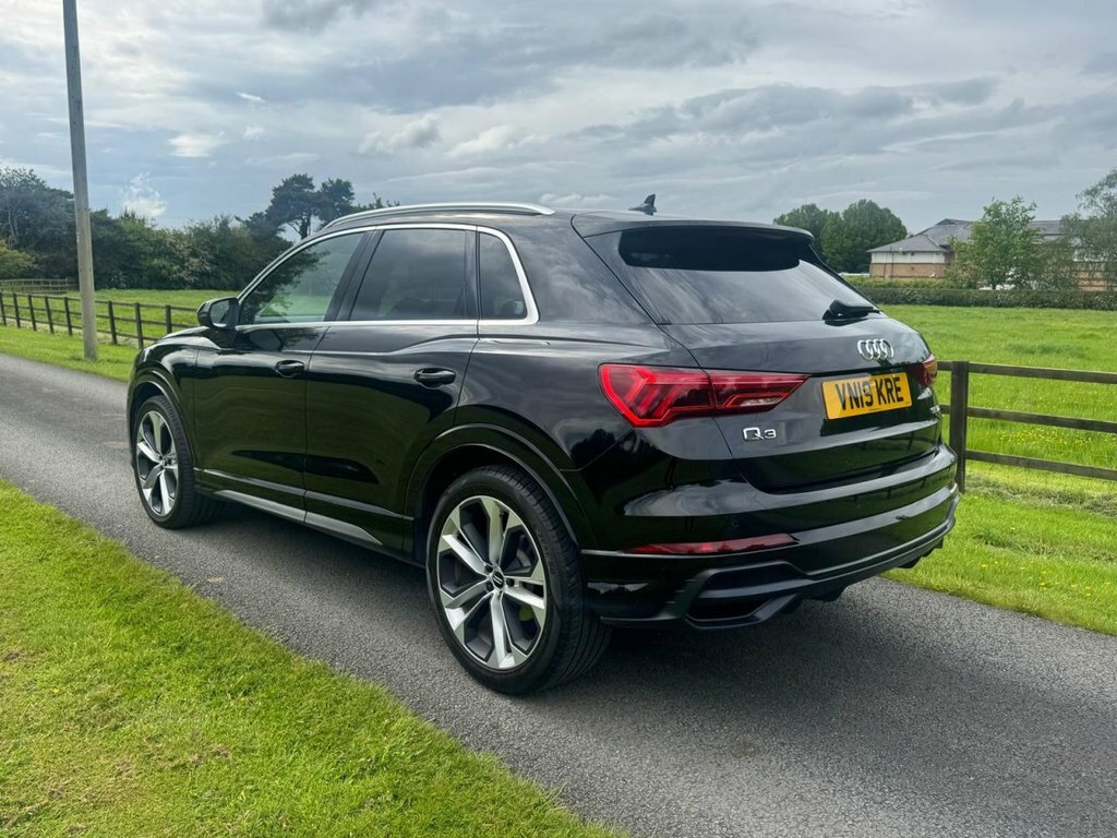 Audi Q3 2L S Line VN19KRE Black #5