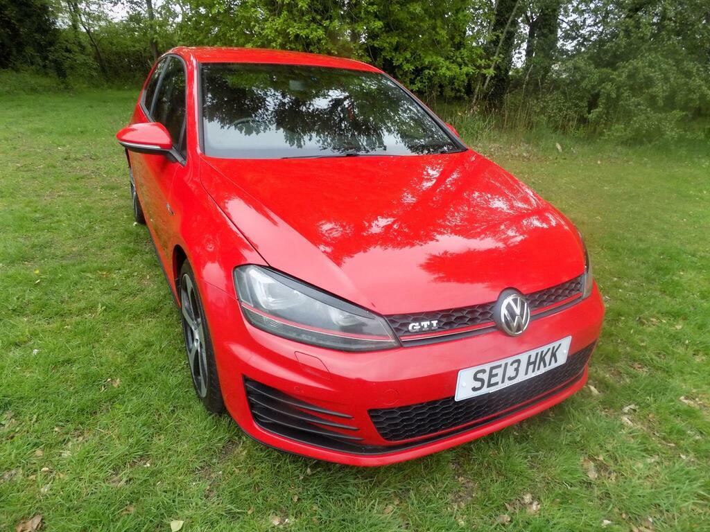 Volkswagen Golf 2.0 Tsi Bluemotion Tech Gti Launch Euro 6 S S Red #2