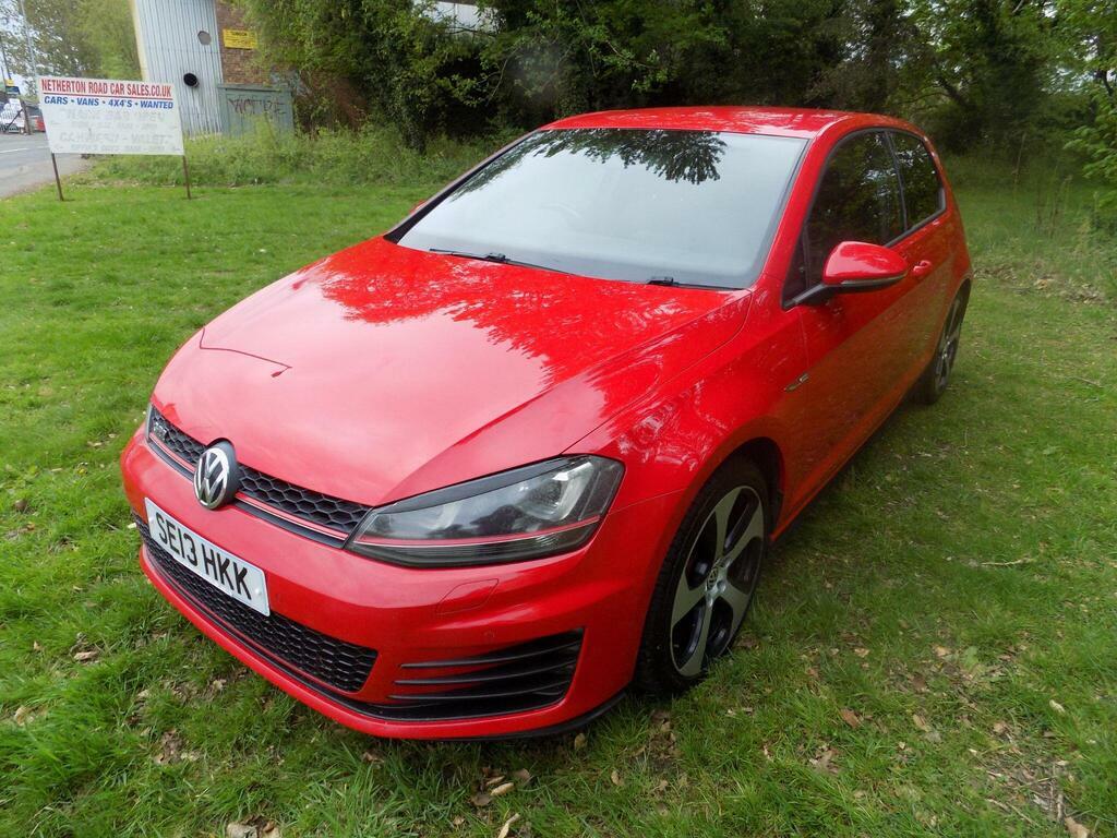 Volkswagen Golf 2.0 Tsi Bluemotion Tech Gti Launch Euro 6 S S Red #4